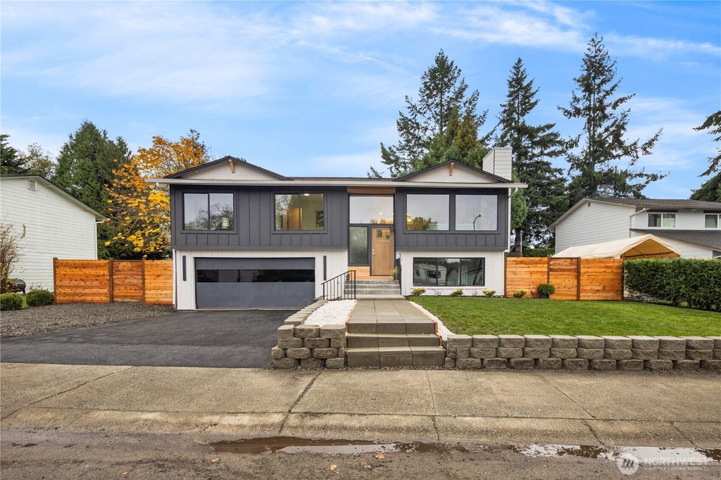 Photo of 15109 45th Pl Pl W, Lynnwood, WA 98087 (MLS # 2455131)