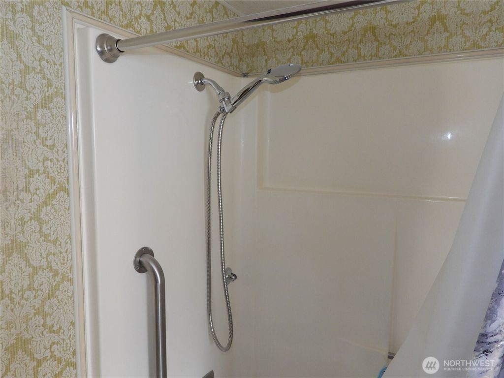 Photo of 1608 N Western Avenue #18, Wenatchee, WA 98801 (MLS # 2501915)