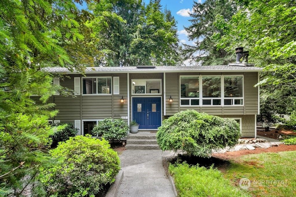 Photo of 7029 232nd Avenue NE, Redmond, WA 98053 (MLS # 2132641)