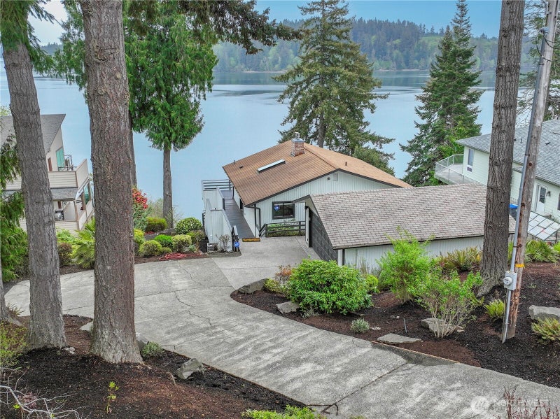 461 SE Kamilche Shores Road