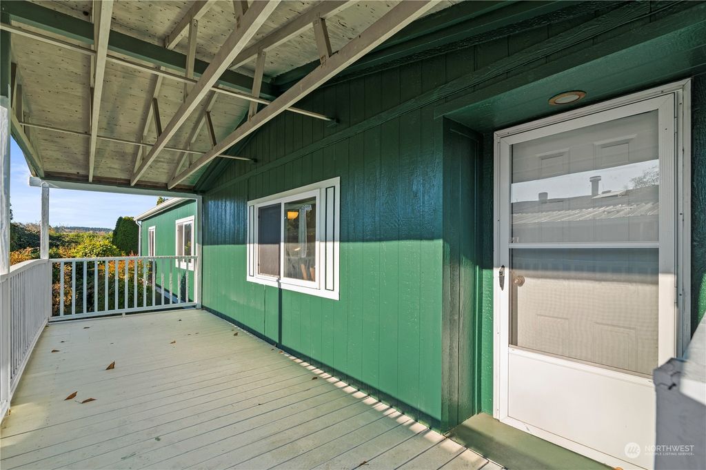 Photo of 16600 25th Avenue NE #118, Marysville, WA 98271 (MLS # 2181123)