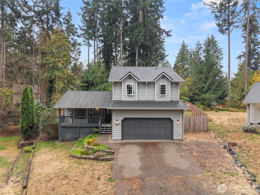 Photo of 18127 Stoney Ct CT SE, Yelm, WA 98597 (MLS # 2574111)