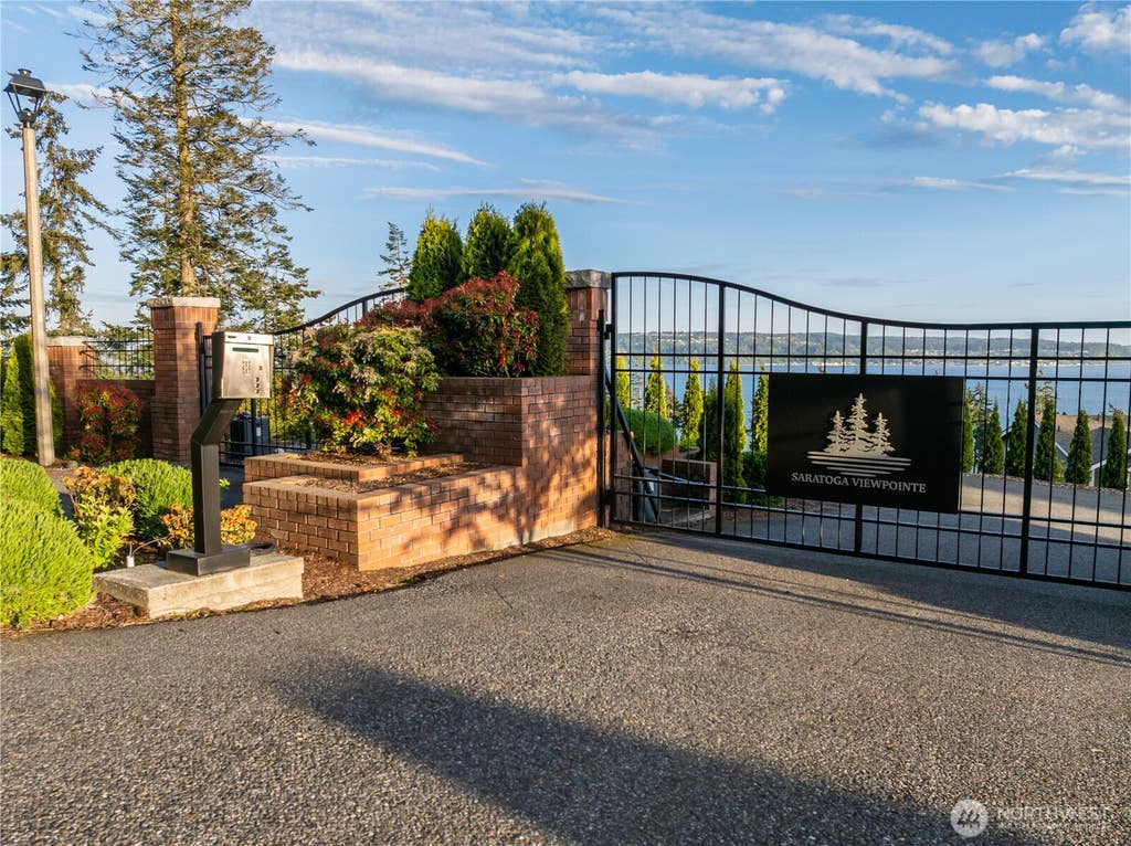 Photo of 1485 Sergios View Lane, Oak Harbor, WA 98277 (MLS # 2564744)