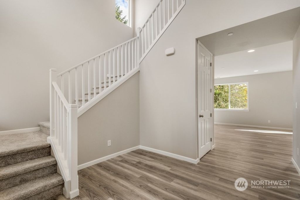 Photo of 1037 S 198th Court #2, Des Moines, WA 98148 (MLS # 2203919)