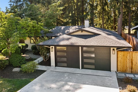 Photo of 11903 NE 142nd Place, Kirkland, WA 98034 (MLS # 2562562)
