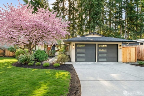 Photo of 11903 NE 142nd Place, Kirkland, WA 98034 (MLS # 2562562)