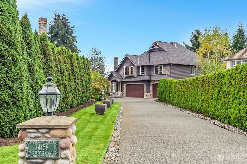 Photo of 24158 W Greystone Lane, Woodway, WA 98020 (MLS # 2133632)