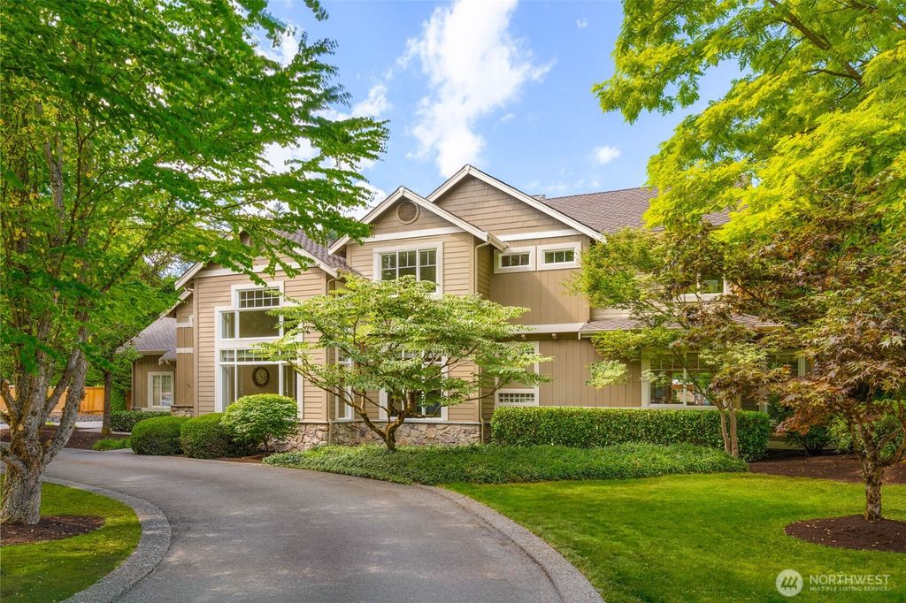 Photo of 17110 NE 183rd Place, Woodinville, WA 98072 (MLS # 2429831)