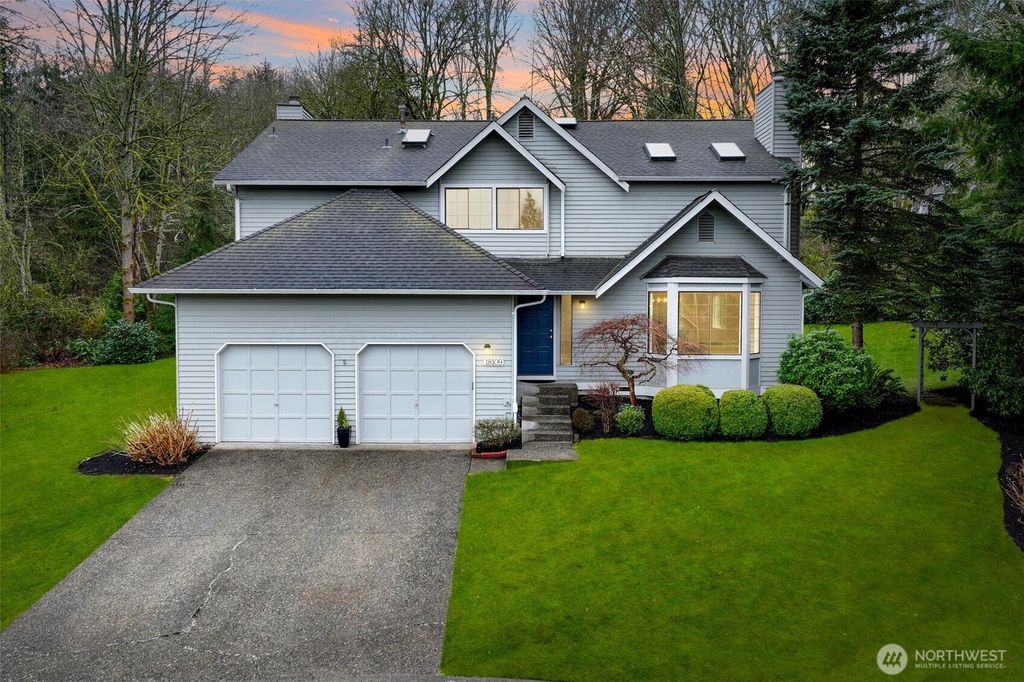 Photo of 18109 NE 108th Court, Redmond, WA 98052 (MLS # 2344537)