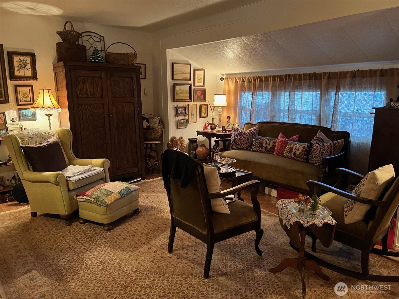 3702 Hunt Street NW 23