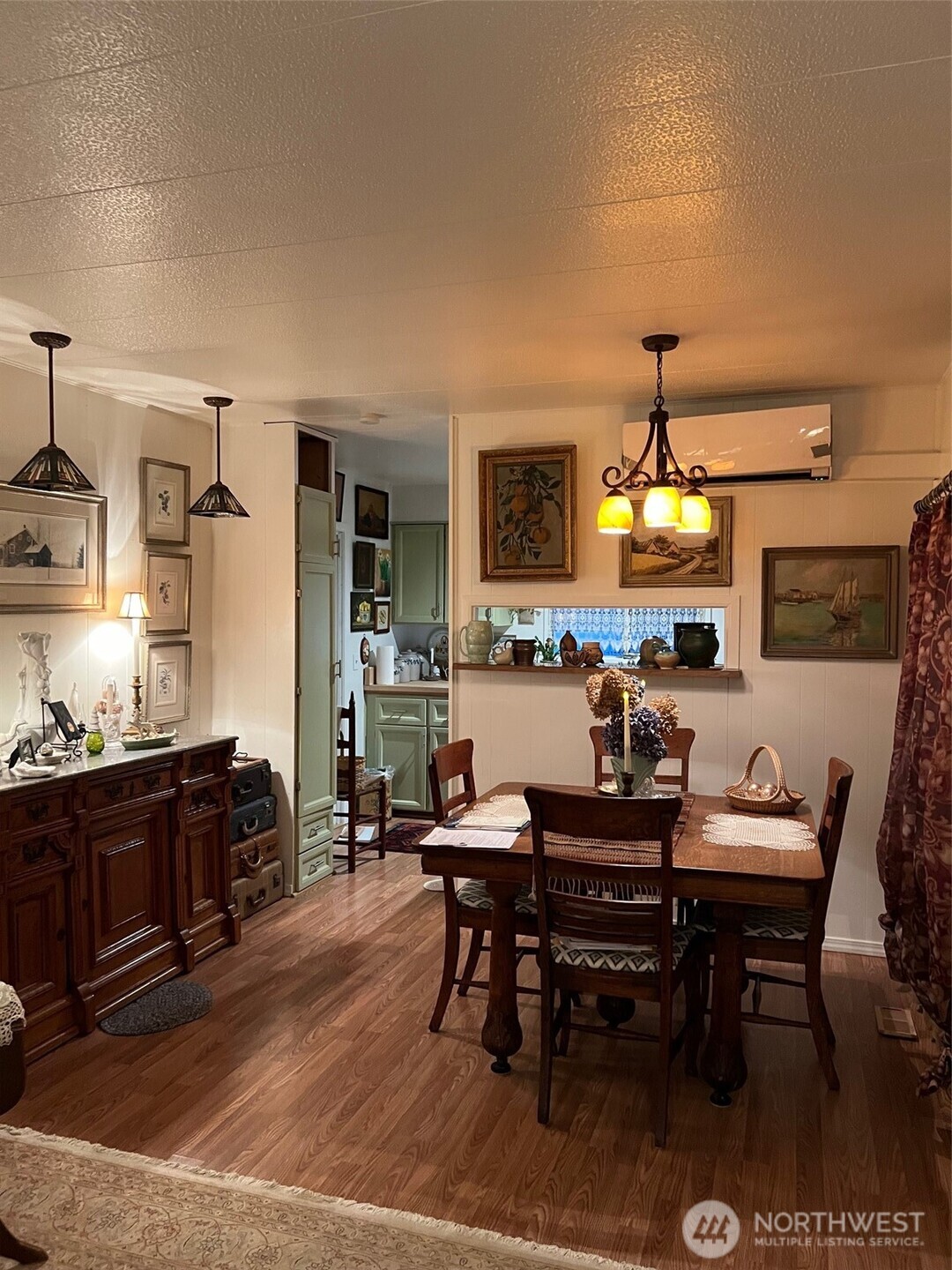 3702 Hunt Street NW 23