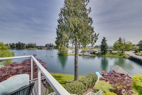 21026 30th Street Ct E Lake Tapps WA 98391