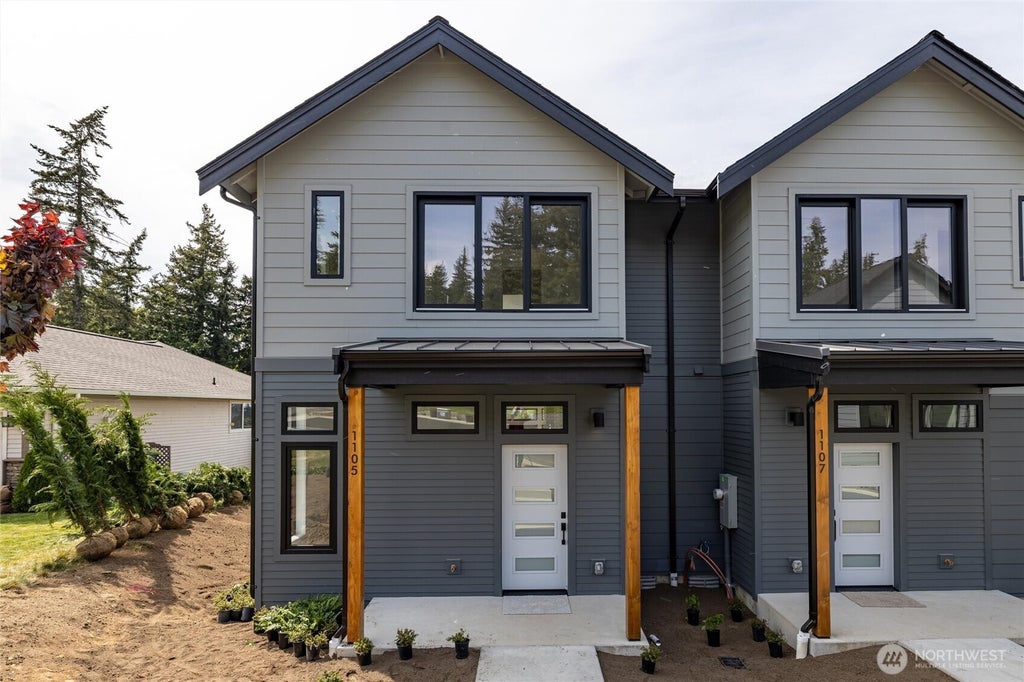 Photo of 1105 Divine Lane, Bellingham, WA 98229 (MLS # 2588698)