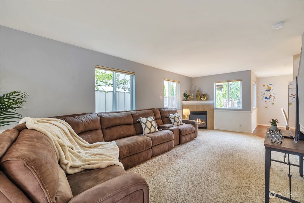 Photo of 16320 82nd Lane NE, Kenmore, WA 98028 (MLS # 2241469)