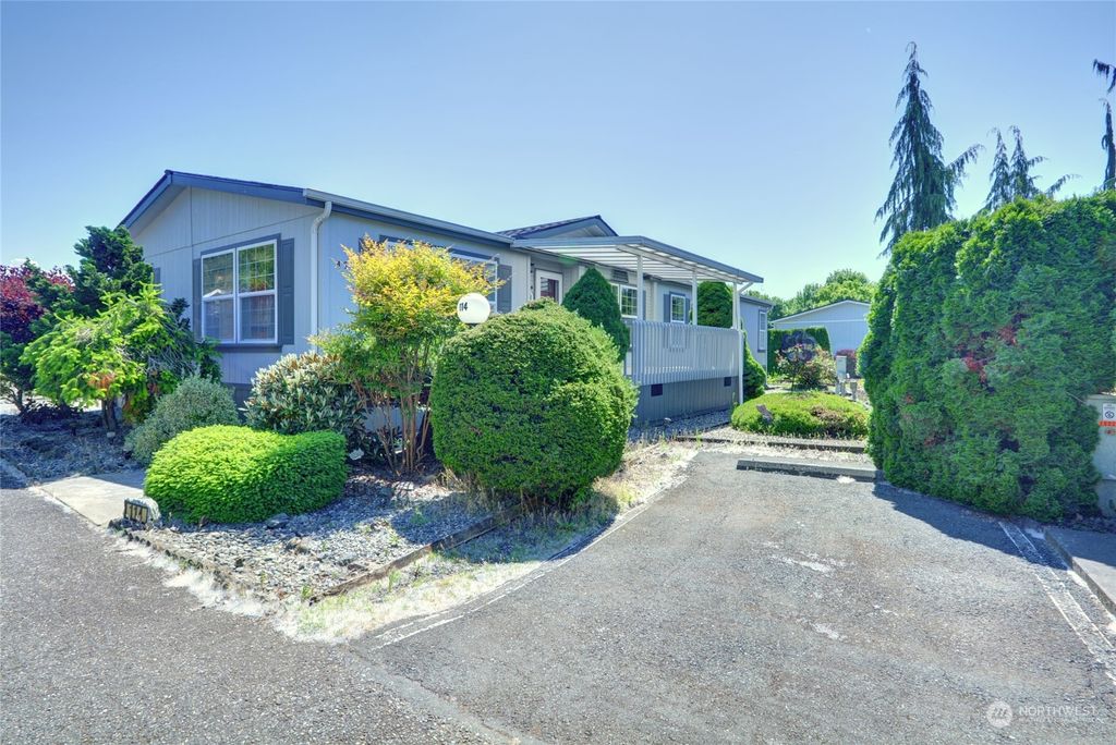 Photo of 14727 43rd Avenue NE #114, Marysville, WA 98271 (MLS # 2073749)