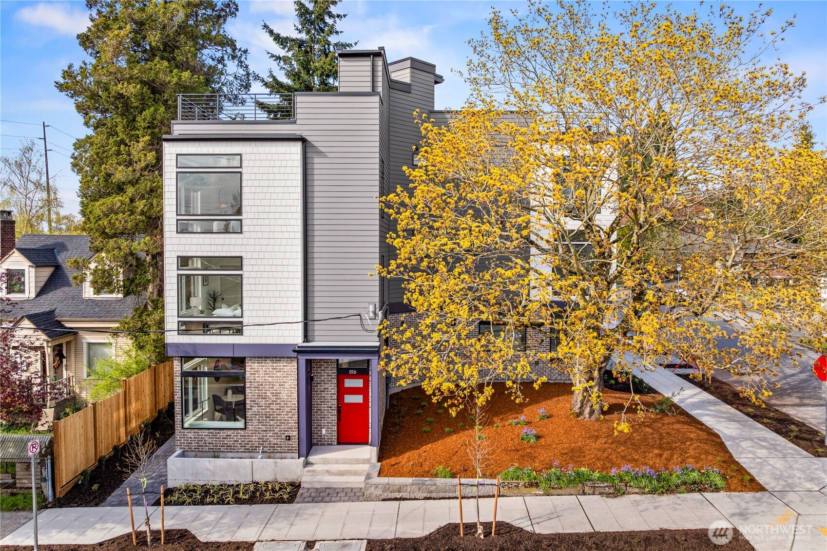 816 NE 70th Street