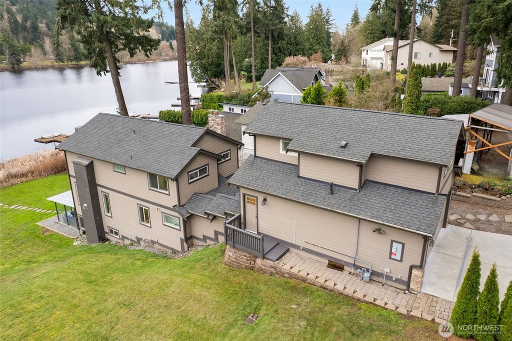 Photo of 7630 129th Avenue SE, Newcastle, WA 98056 (MLS # 2486678)
