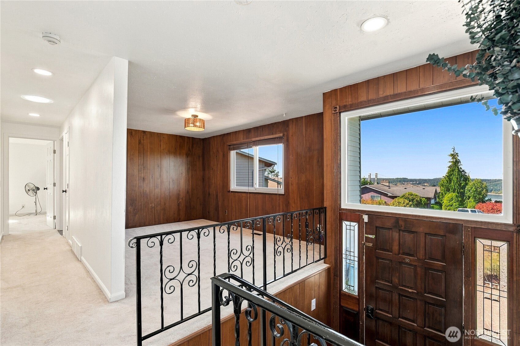 2455 Lenore Drive