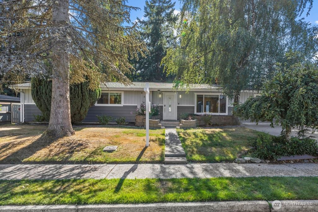 Photo of 4640 191st Street SW, Lynnwood, WA 98036 (MLS # 2434267)