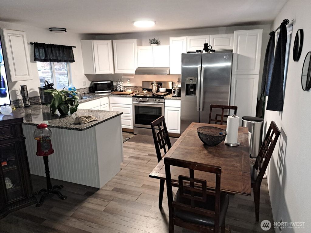 Photo of 251 N Mt. Washington Drive, Hoodsport, WA 98548 (MLS # 2463210)