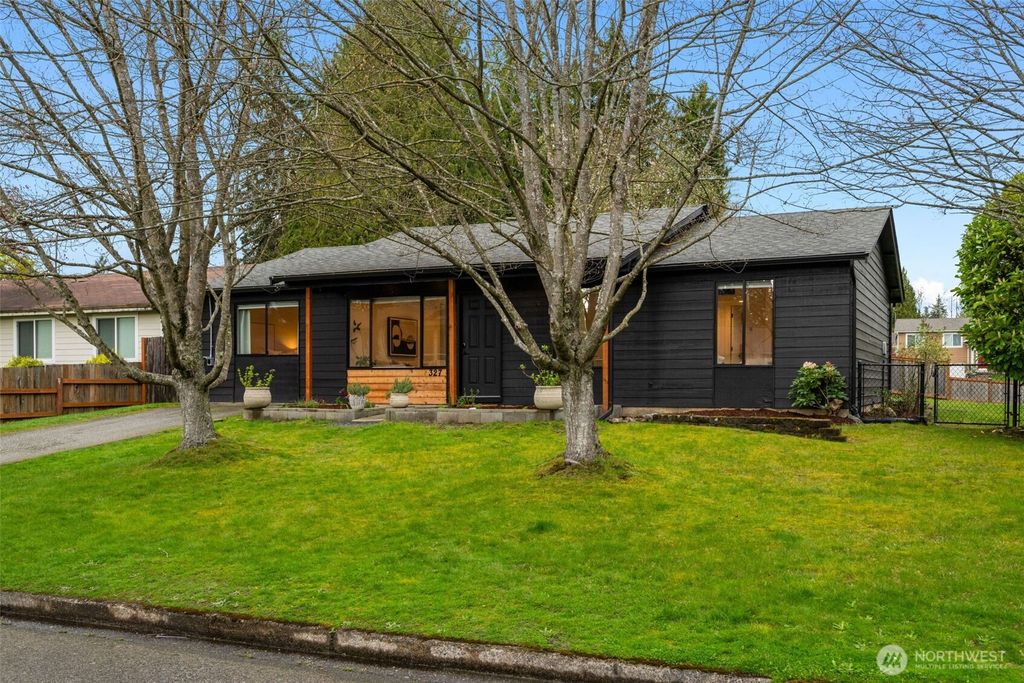 Photo of 327 213 Place SW, Bothell, WA 98021 (MLS # 2507309)