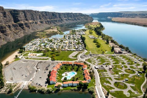 Photo of 8903 Crescent Bar Road Rd NW #101, Quincy, WA 98848 (MLS # 2371253)