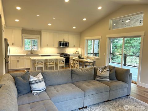 Photo of 3016 Memory Lane, Leavenworth, WA 98826 (MLS # 2444244)