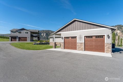 Photo of 80 Barber Road, Orondo, WA 98843 (MLS # 2513997)