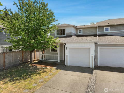 Photo of 24027 SE 282nd Street, Maple Valley, WA 98038 (MLS # 2550624)