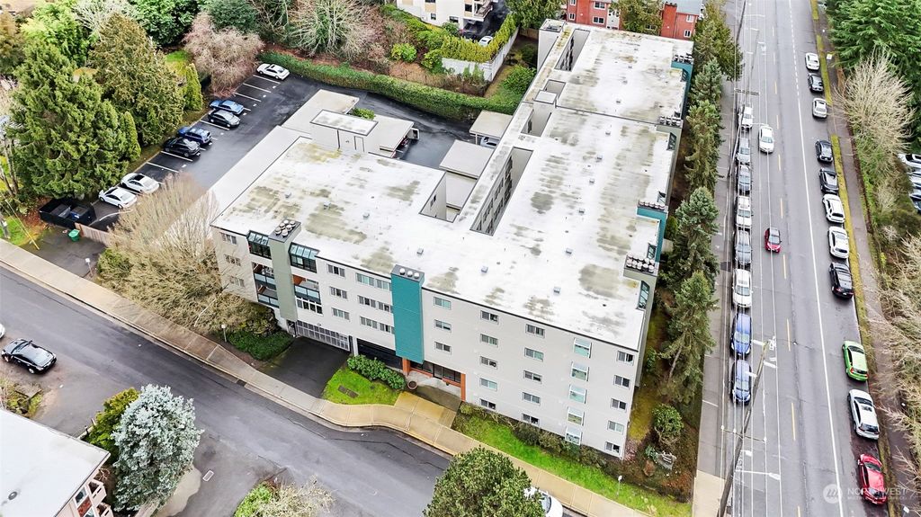 Photo of 9710 5th Avenue NE #401, Seattle, WA 98115 (MLS # 2199711)