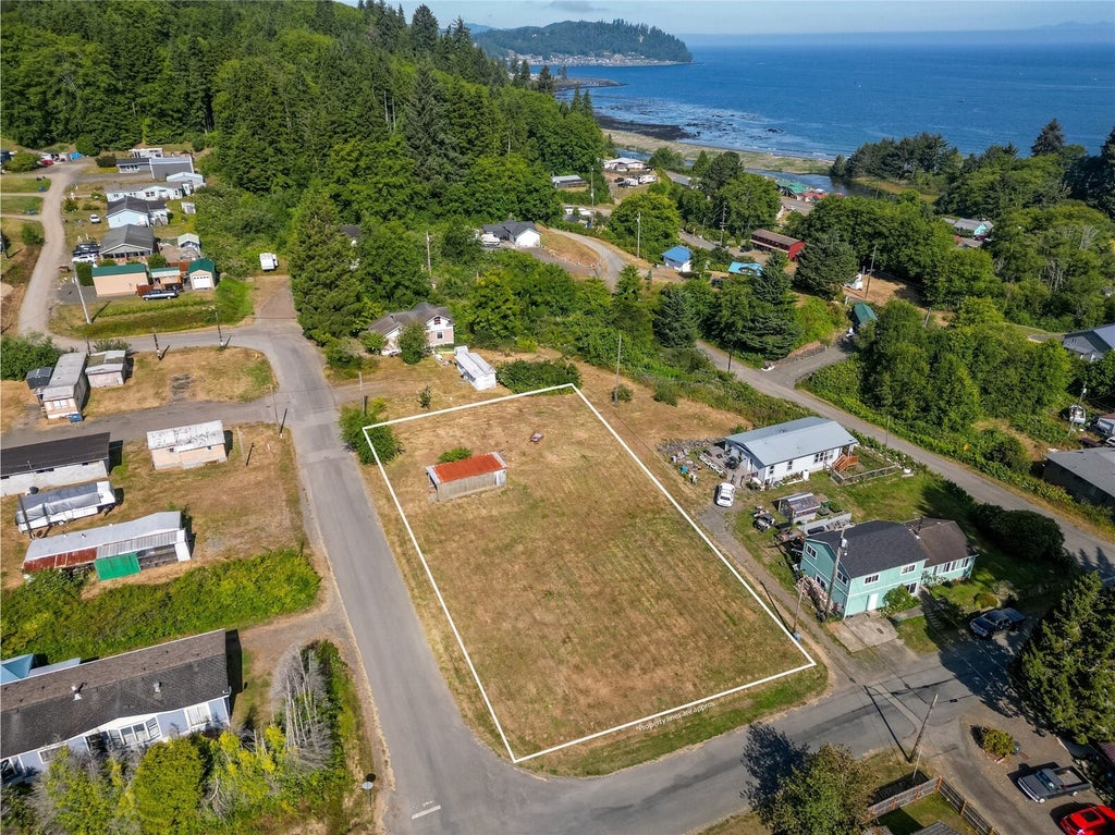 Photo of 110 8th Street, Clallam Bay, WA 98326 (MLS # 2598986)