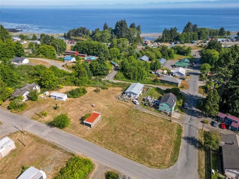 Photo of 110 8th Street, Clallam Bay, WA 98326 (MLS # 2598986)