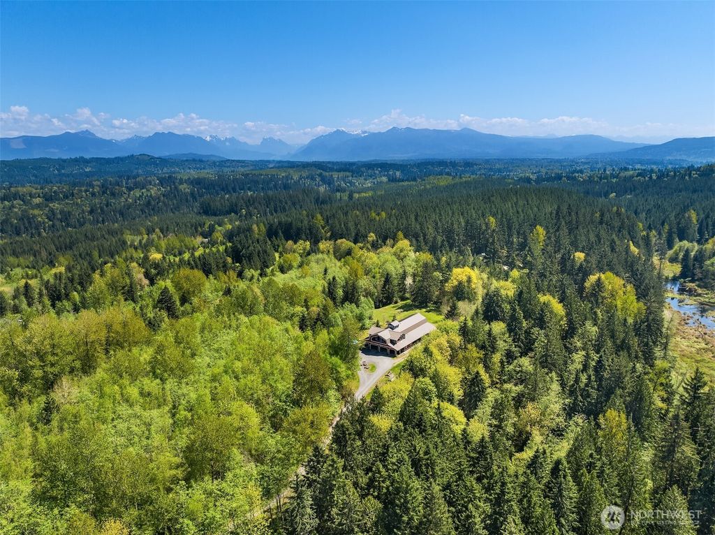 Photo of 8208 219th Avenue SE, Snohomish, WA 98290 (MLS # 2516135)