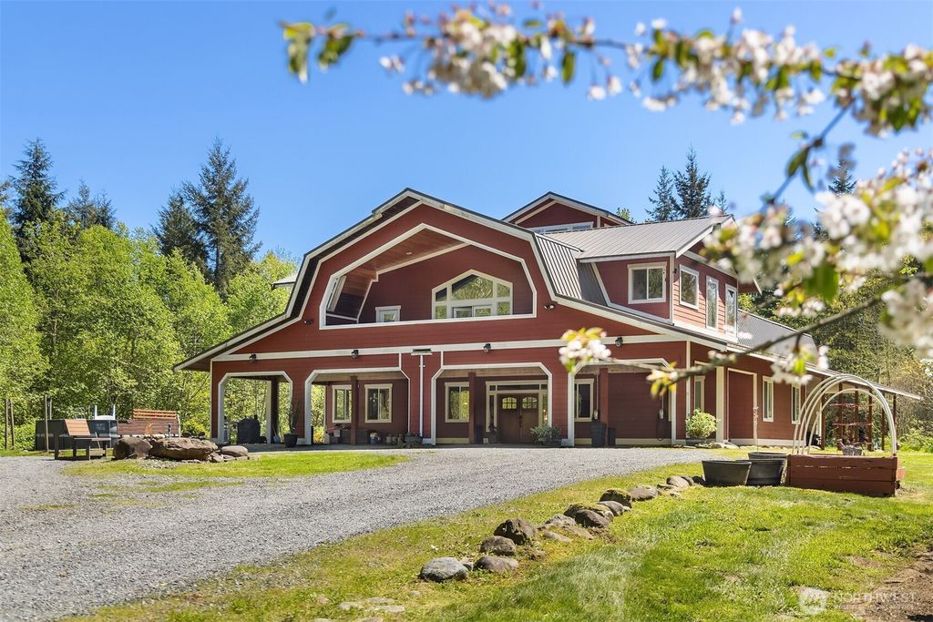 Photo of 8208 219th Avenue SE, Snohomish, WA 98290 (MLS # 2516135)