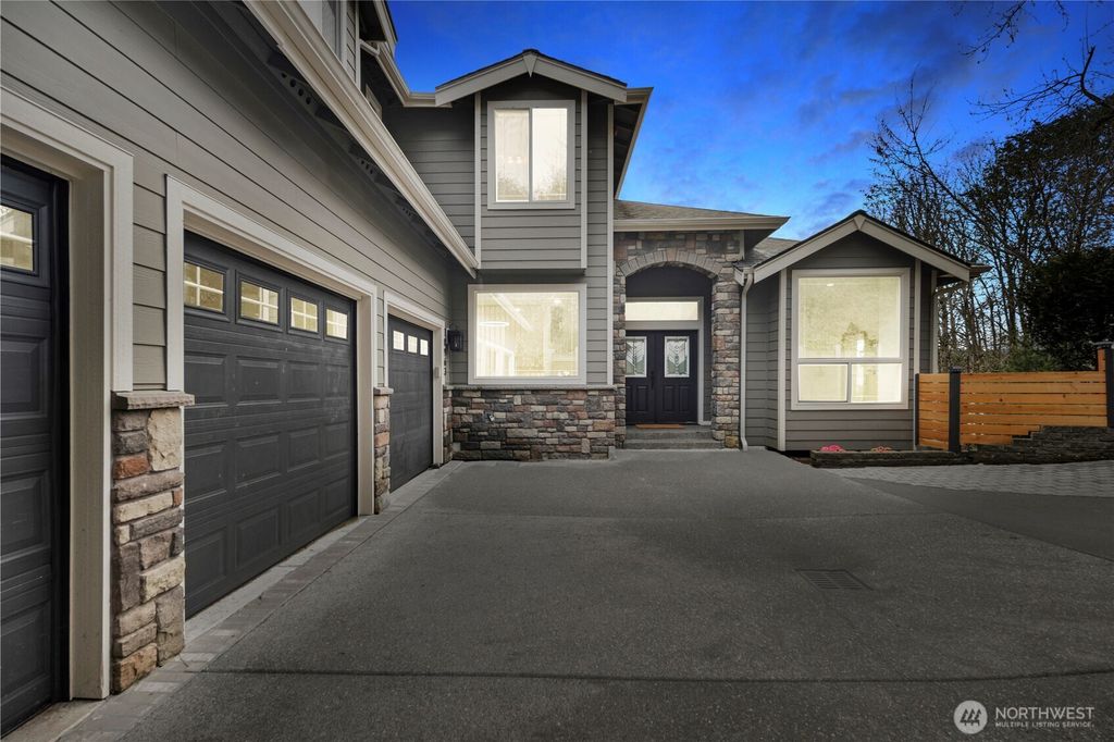 Photo of 10963 SE 62nd Street, Bellevue, WA 98006 (MLS # 2413966)