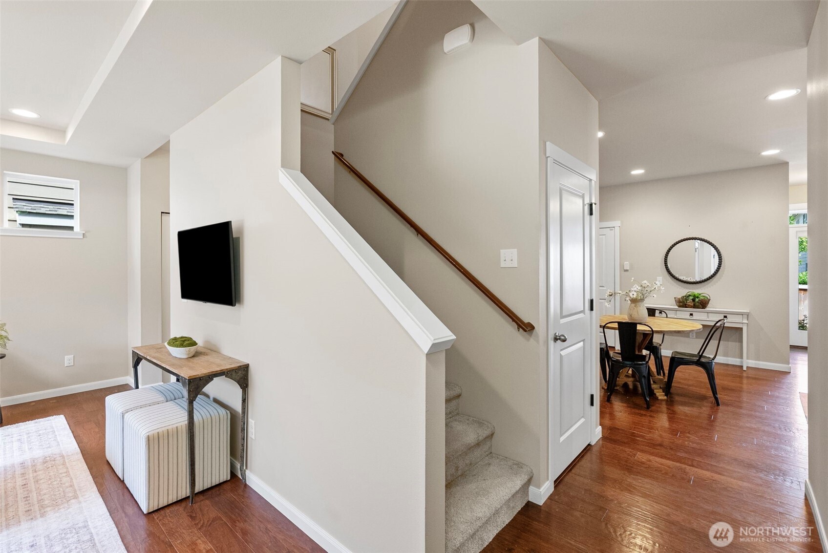 11382 Honeysuckle Lane NW