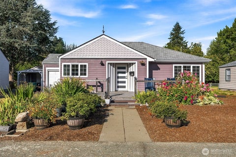 Photo of 3215 Pear Street SE, Olympia, WA 98501 (MLS # 2580704)