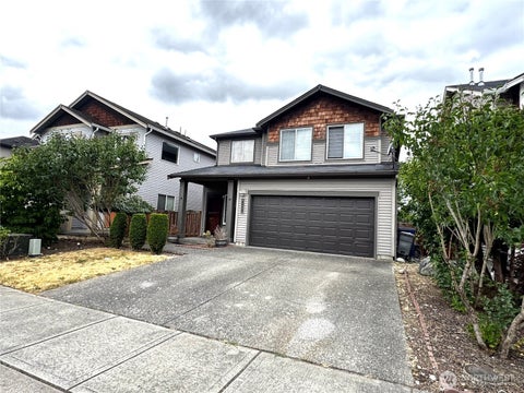 Photo of 4217 L Place NE, Auburn, WA 98002 (MLS # 2556834)
