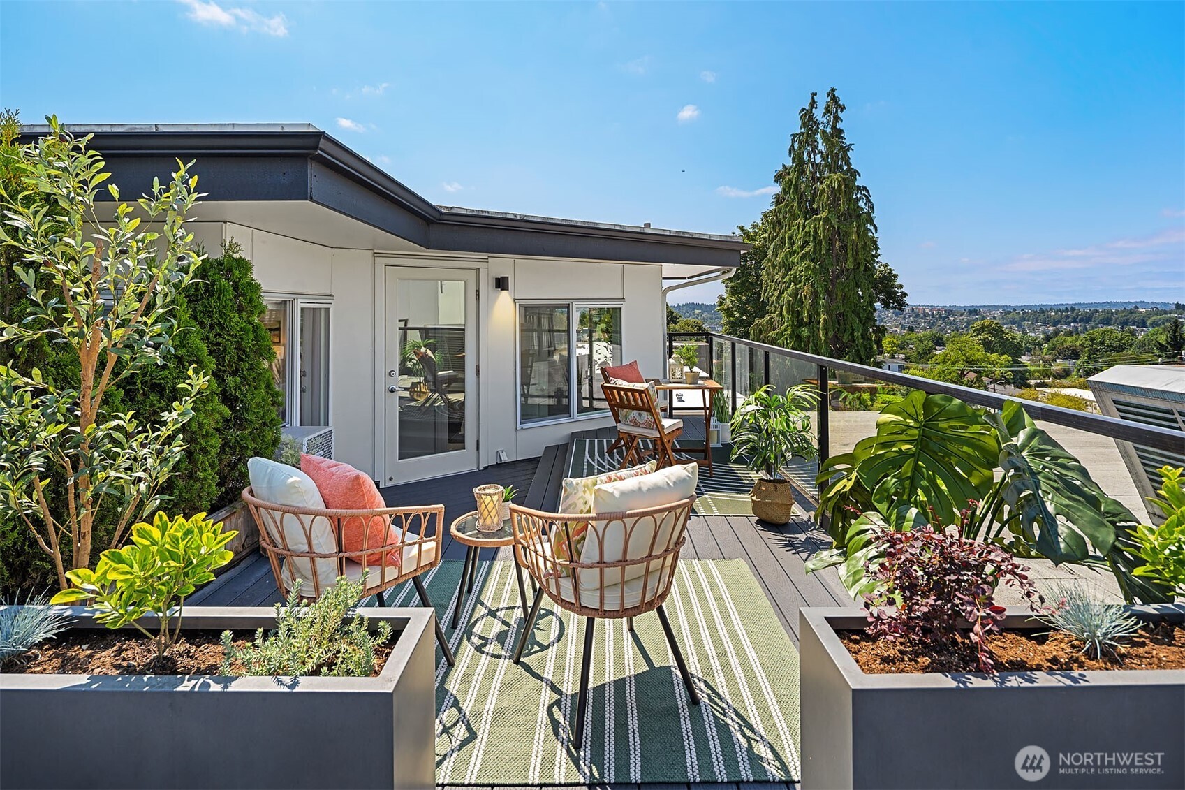 2901 S Jackson Street 506