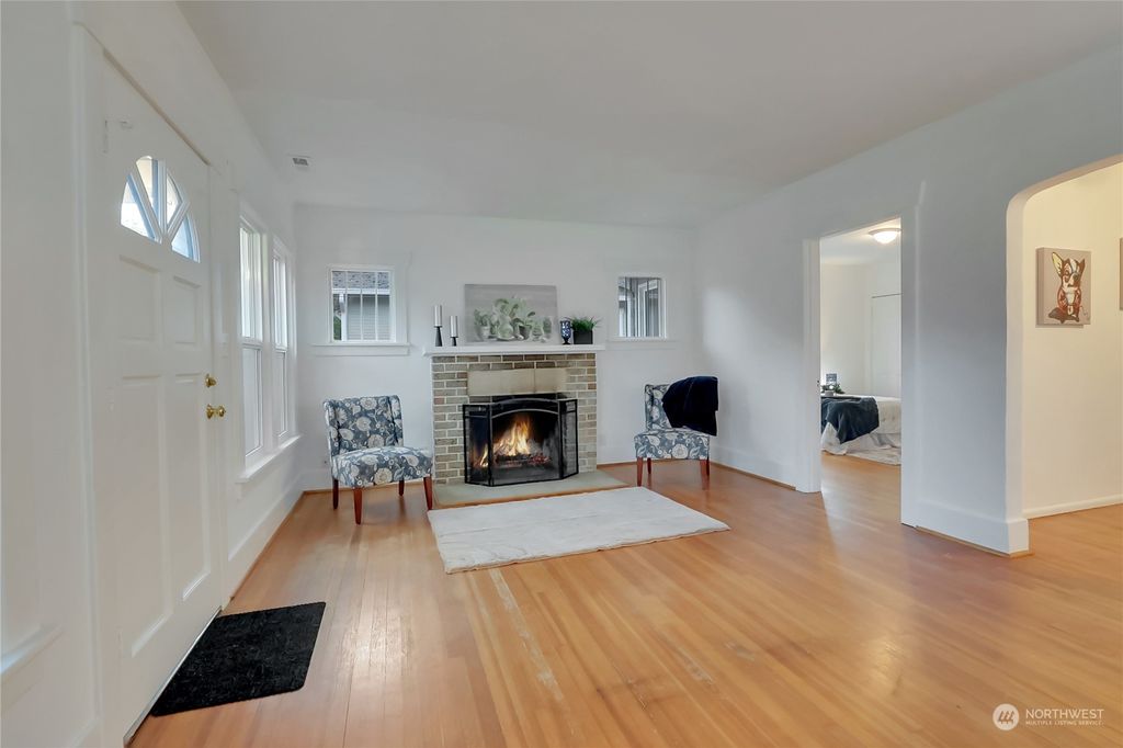 Photo of 2633 &amp; 2637 58th Avenue SW, Seattle, WA 98116 (MLS # 2012828)