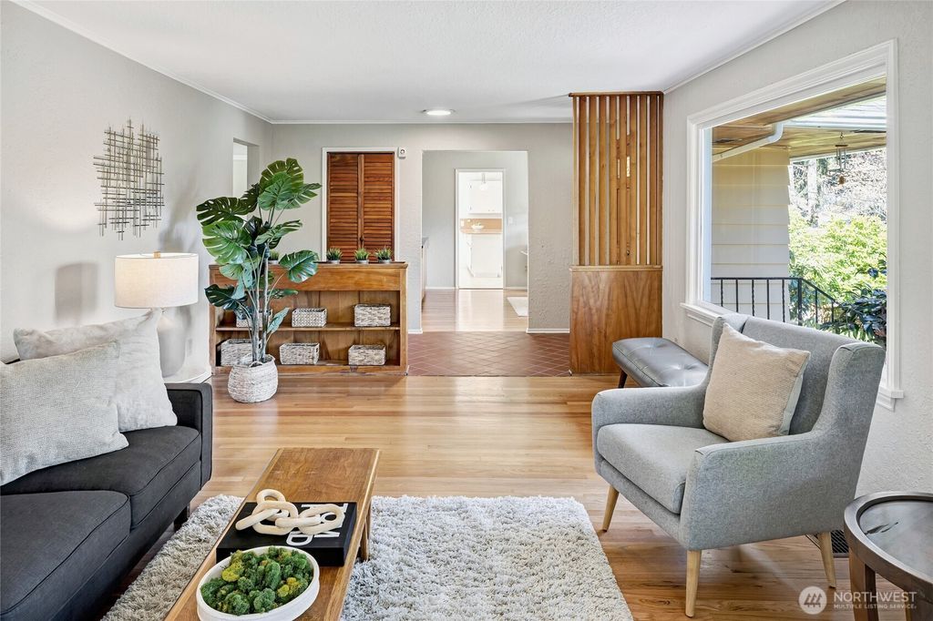 listing image 9360846175691503481