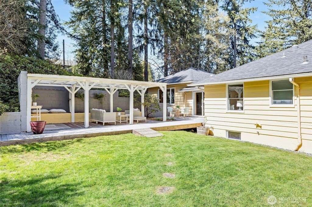 listing image 9364330306962580796