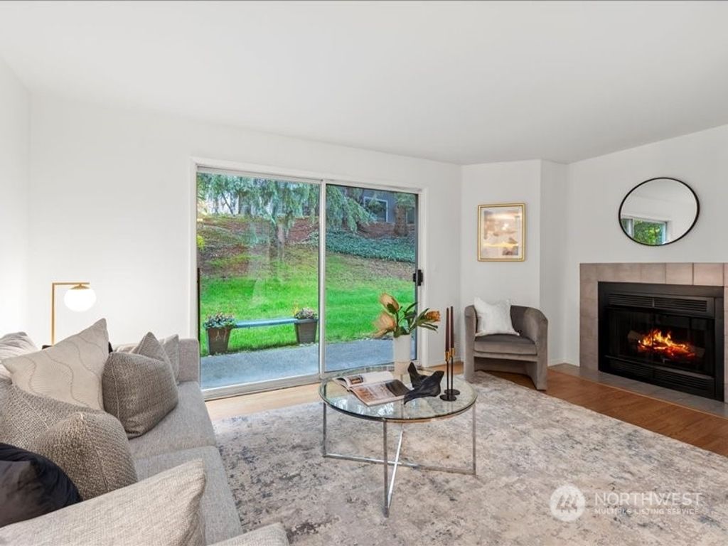 Photo of 1526 192nd Street SE #L3, Bothell, WA 98012 (MLS # 2314808)