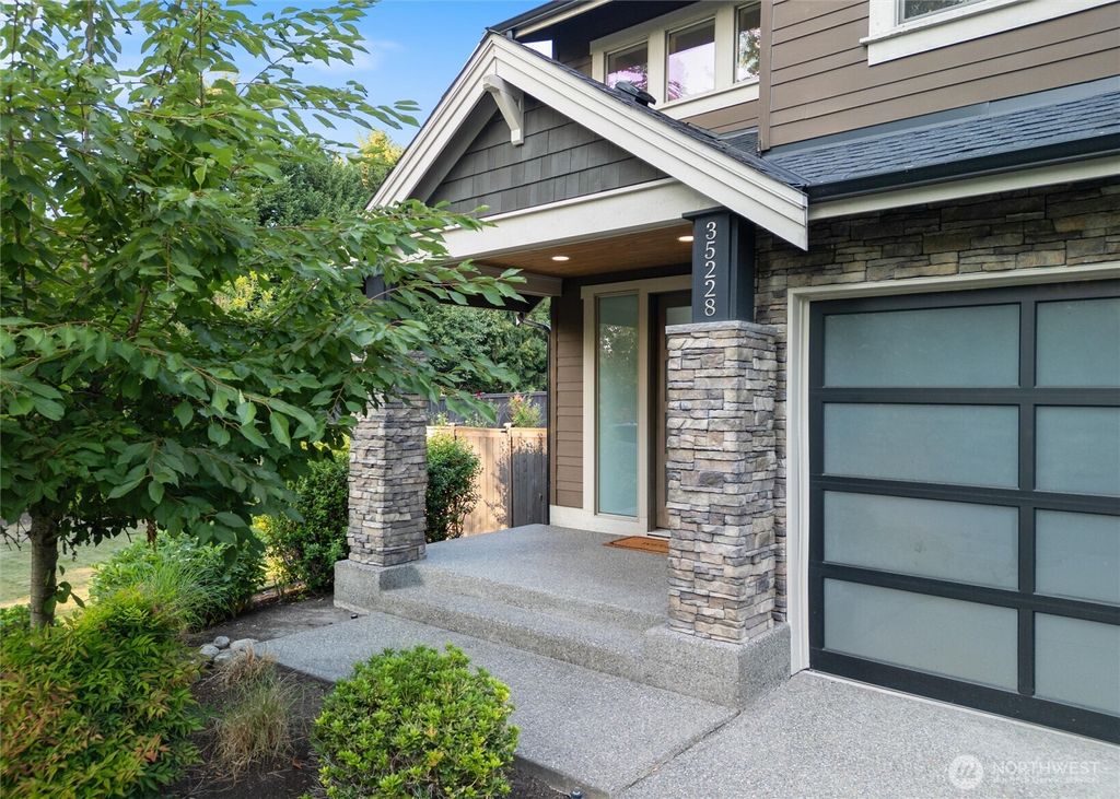 Photo of 35228 S 44th Avenue, Auburn, WA 98001 (MLS # 2418169)