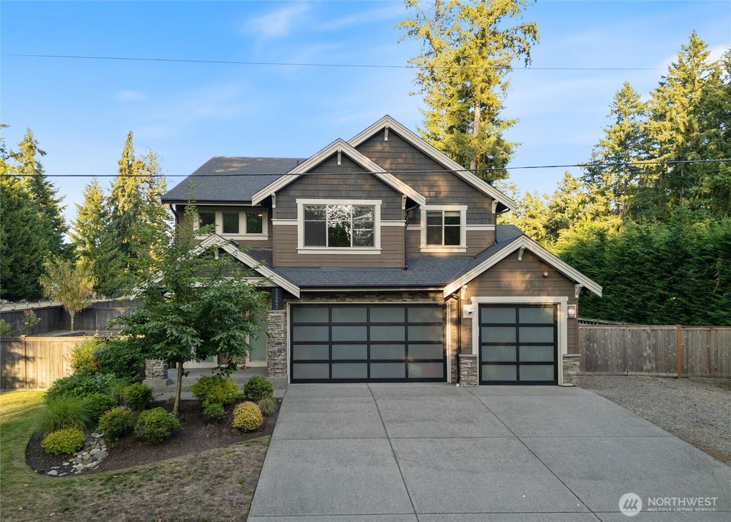 Photo of 35228 S 44th Avenue, Auburn, WA 98001 (MLS # 2418169)