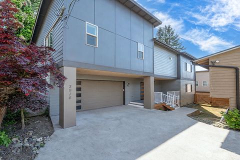 Photo of 3916 148th Street SW, Lynnwood, WA 98087 (MLS # 2522681)