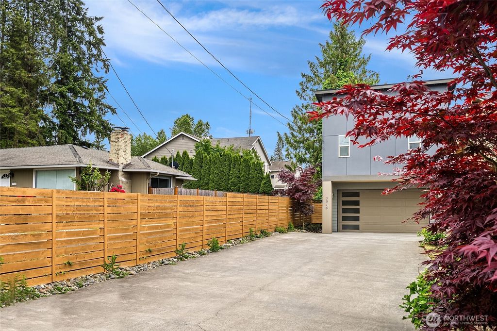 Photo of 3916 148th Street SW, Lynnwood, WA 98087 (MLS # 2522681)