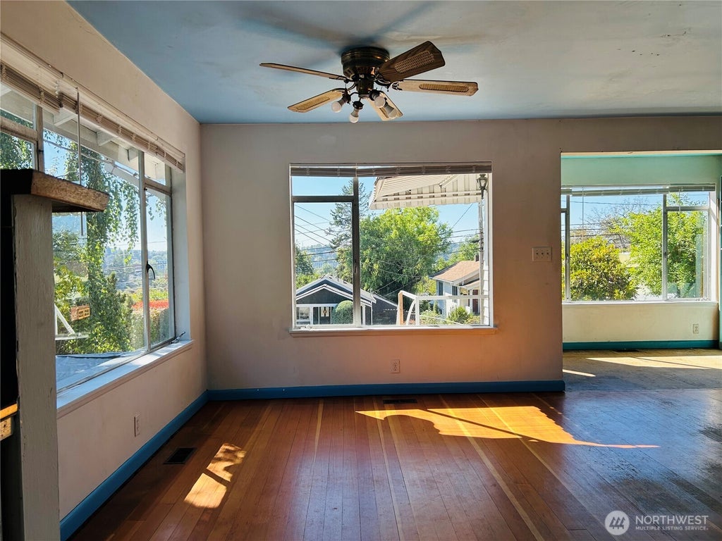 Photo of 6538 51st Avenue S, Seattle, WA 98118 (MLS # 2560596)