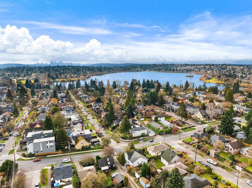 Photo of 2308 N 80th Street, Seattle, WA 98103 (MLS # 2196045)