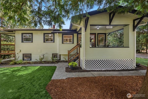 Photo of 1301 E Victor Street, Bellingham, WA 98225 (MLS # 2574232)
